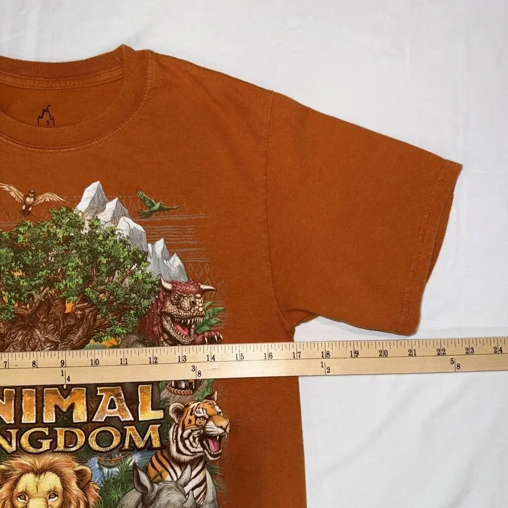 2000s Disney ANIMAL KINGDOM Logo T Shirt Size: S - Picture 5 of 9